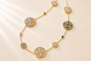 Gold Necklaces