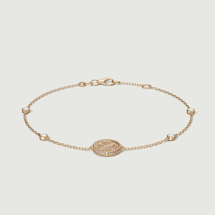 Lace Petite Yellow Gold Diamond Bracelet With Mother Of Pearl