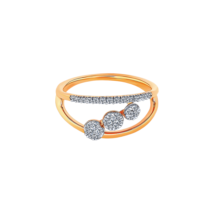 Diamond Ring In 18k Gold