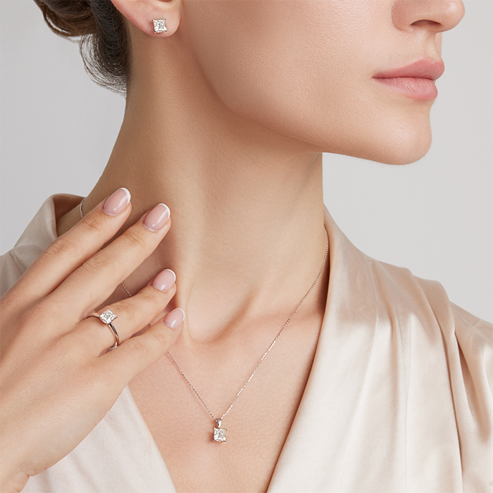 Brilliant 4 Carat Lab Grown Diamond Stud Earrings In 18k White Gold
