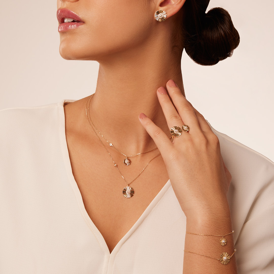 Sunkiss Yellow Gold Necklace With Pearl And Diamond