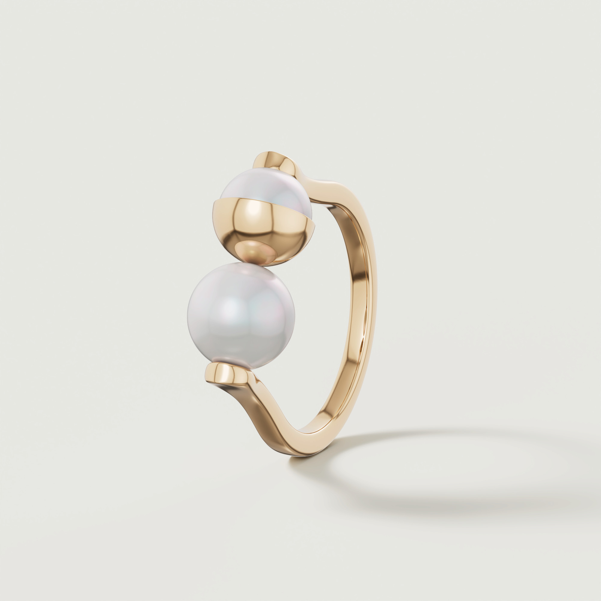 Glow Luna 18k Yellow Gold Pearl Ring