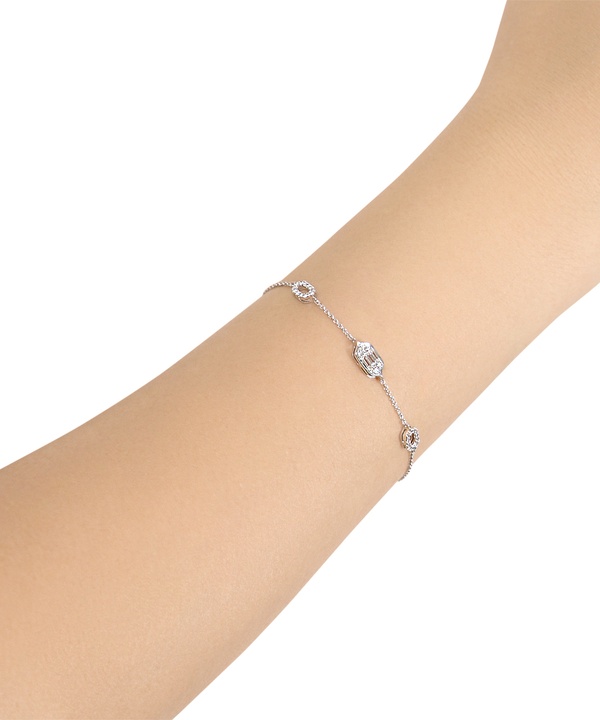 Palace Baguette Single Motif Diamond Bracelet 18k White Gold