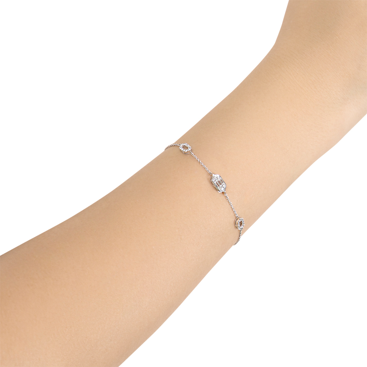Palace Baguette Single Motif Diamond Bracelet 18k White Gold