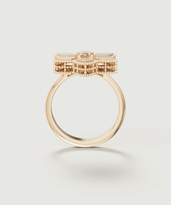 Golden Diamond Ring in 18K Yellow Gold