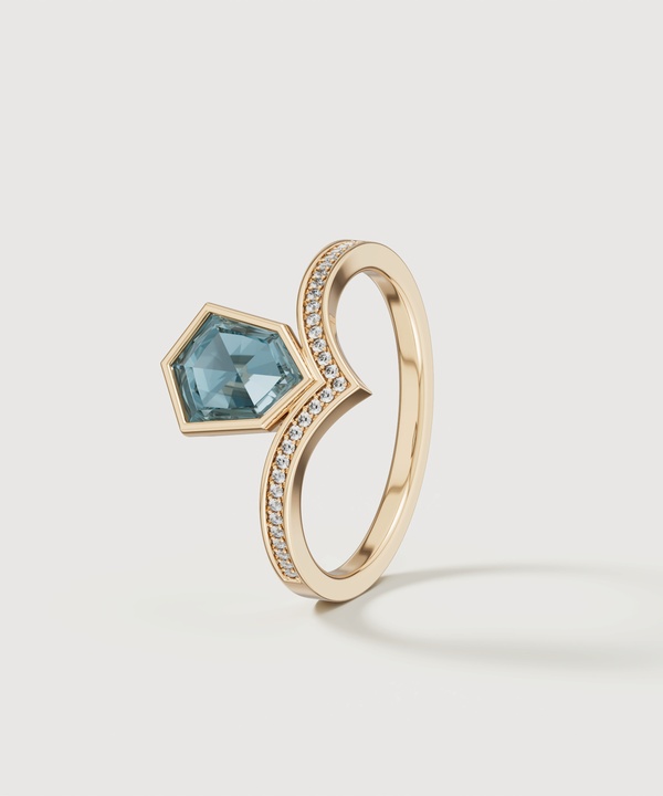 Spring 18k Yellow Gold Ring With London Blue Topaz And Diamond