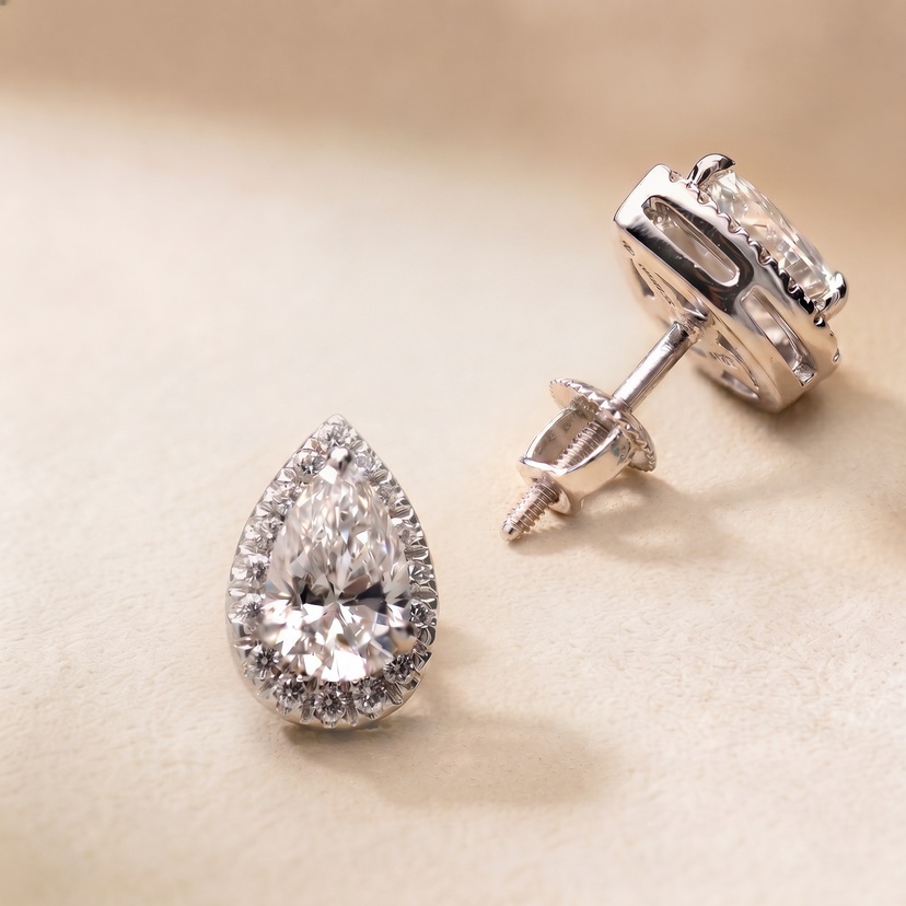 Revelation Diamond Earring 18k
