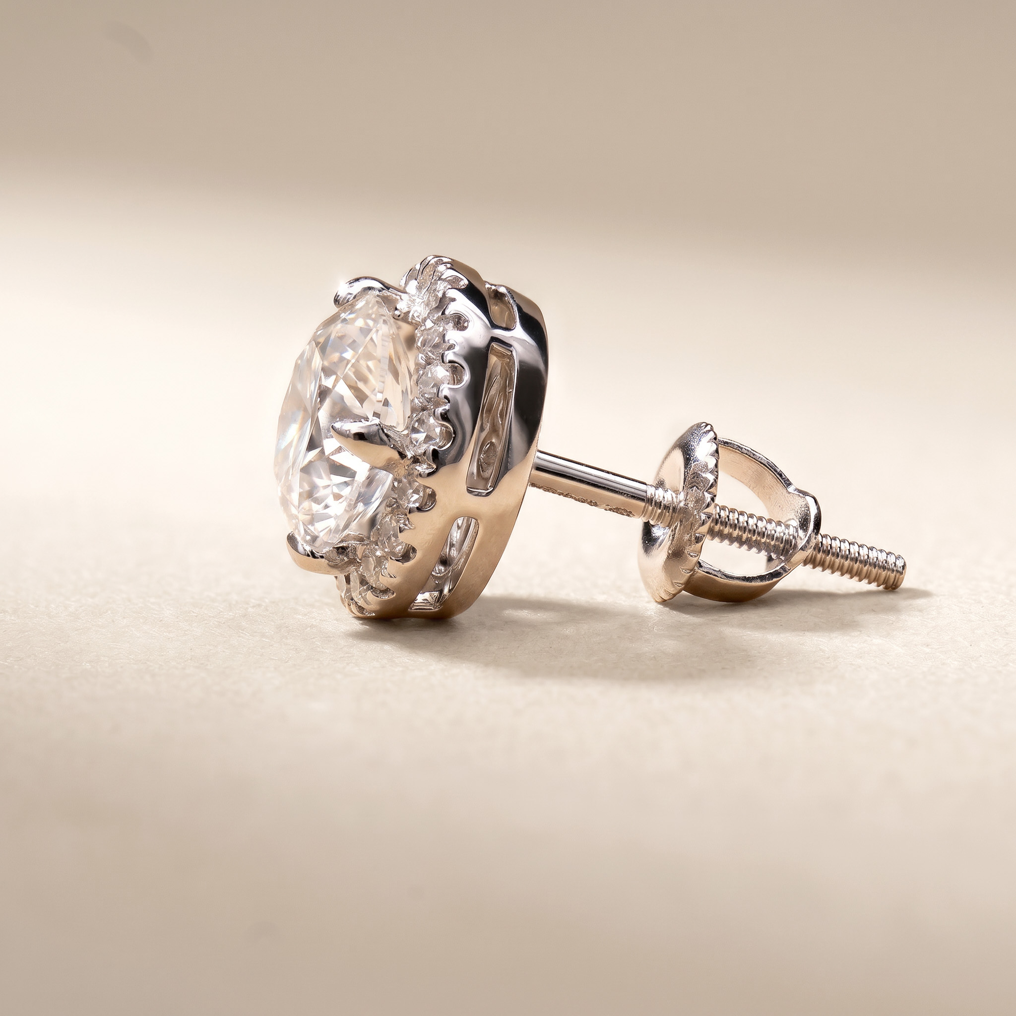 Revelation Diamond Earring 18k