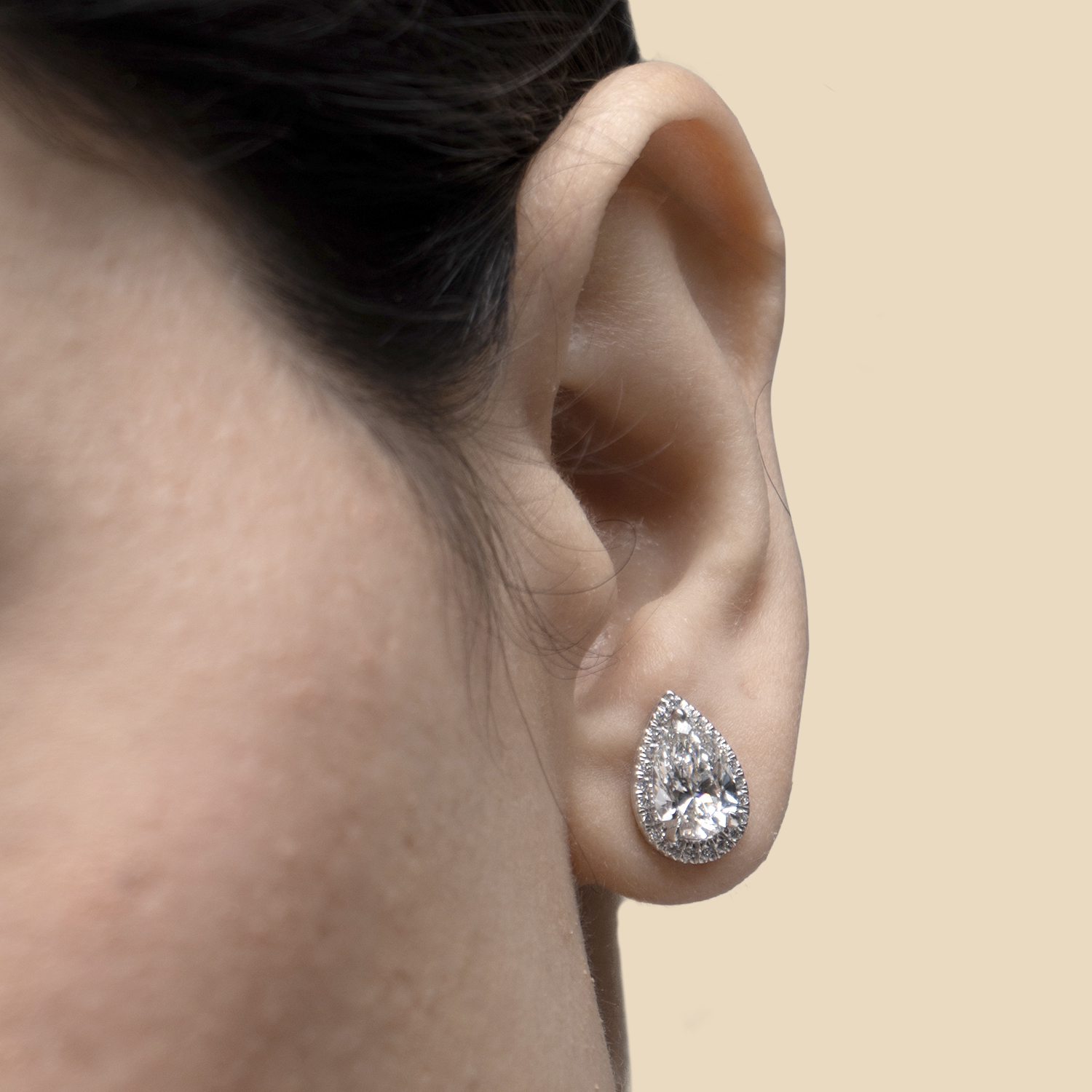 Revelation Diamond Earring 18k