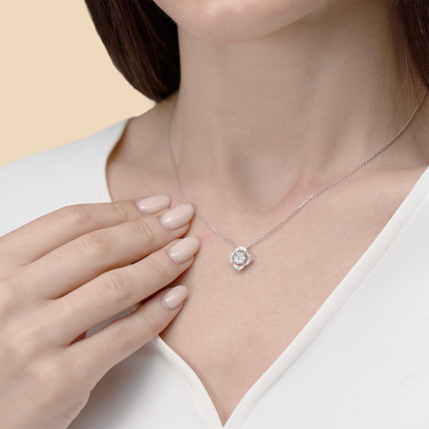 Frasera Pendant-Chain in 18K White Gold