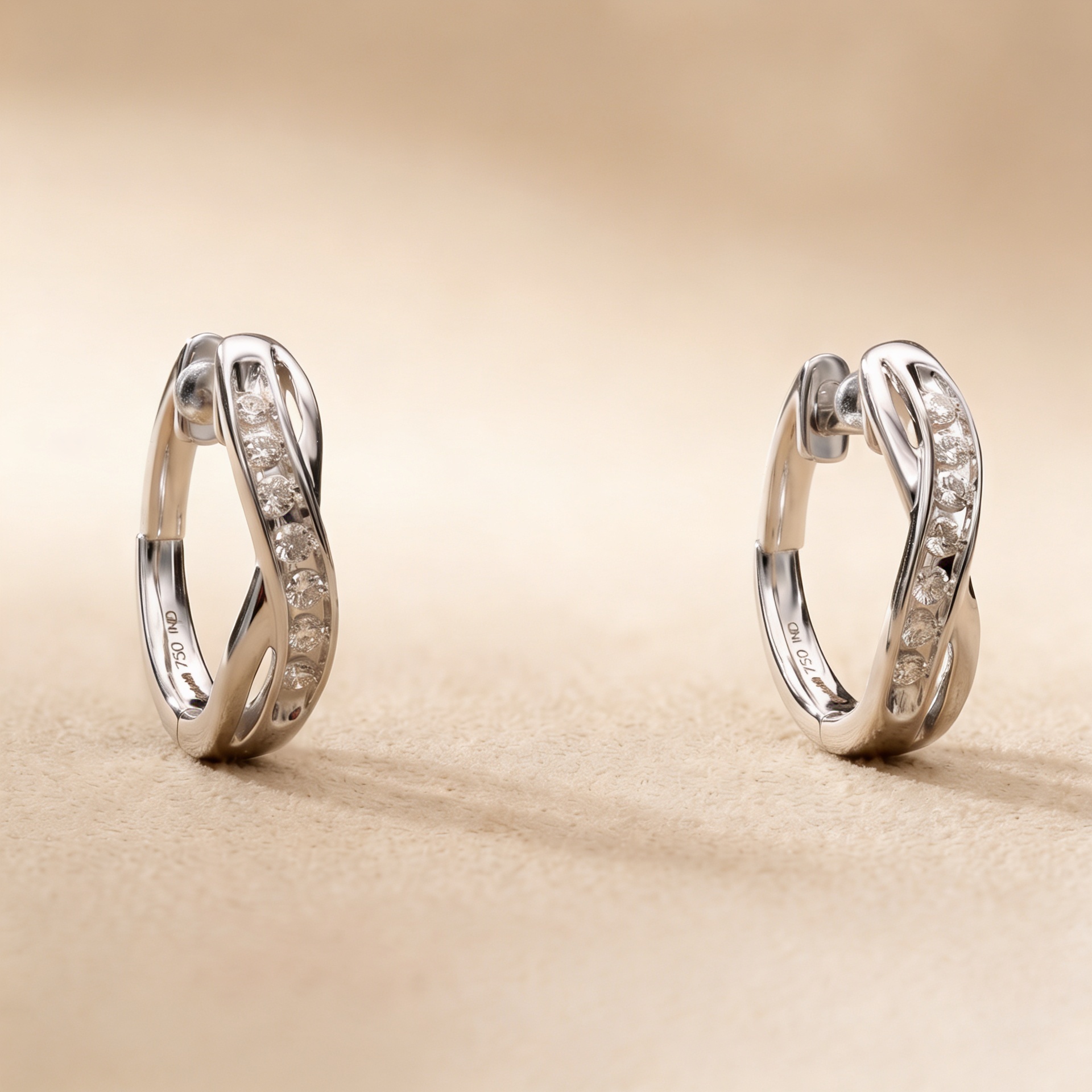Hoops Diamond Earring 18k