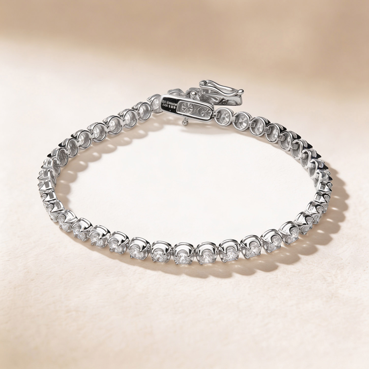Revelation Diamond Bracelet 18k