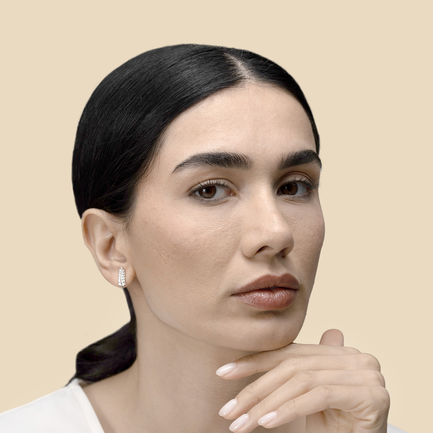 قرط زينيث الماسي من الذهب الأبيض عيار 18 قيراط