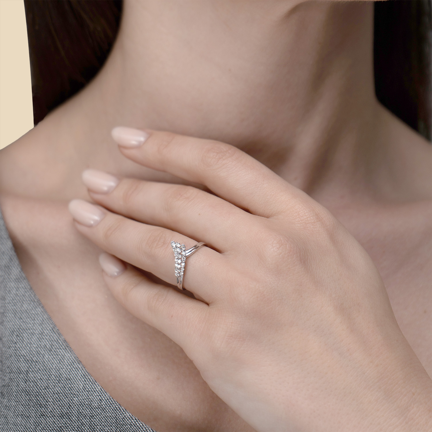 Zenith Diamond Ring in 18K White Gold