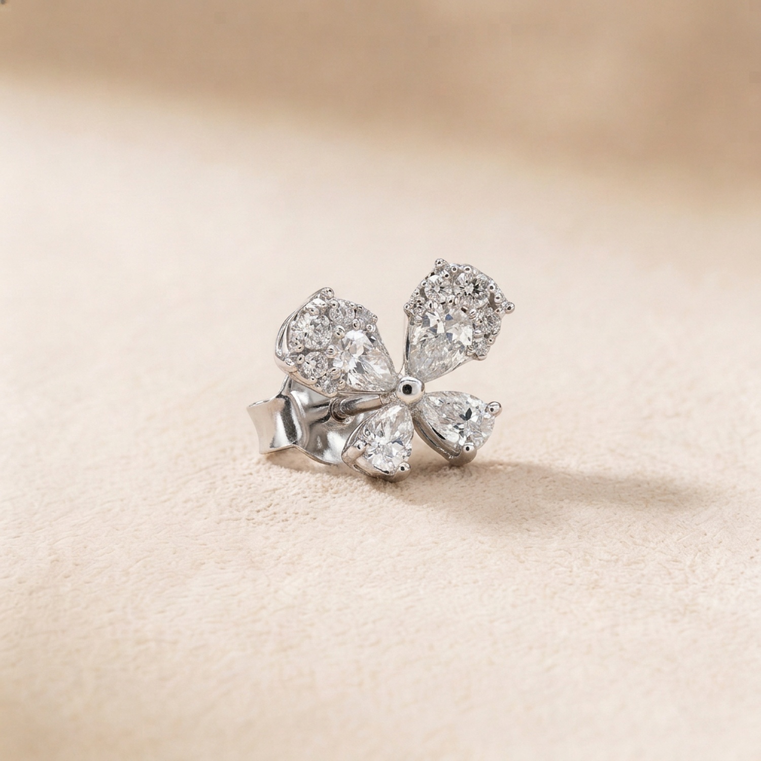 Flora Diamond Earrings In 18k White Gold