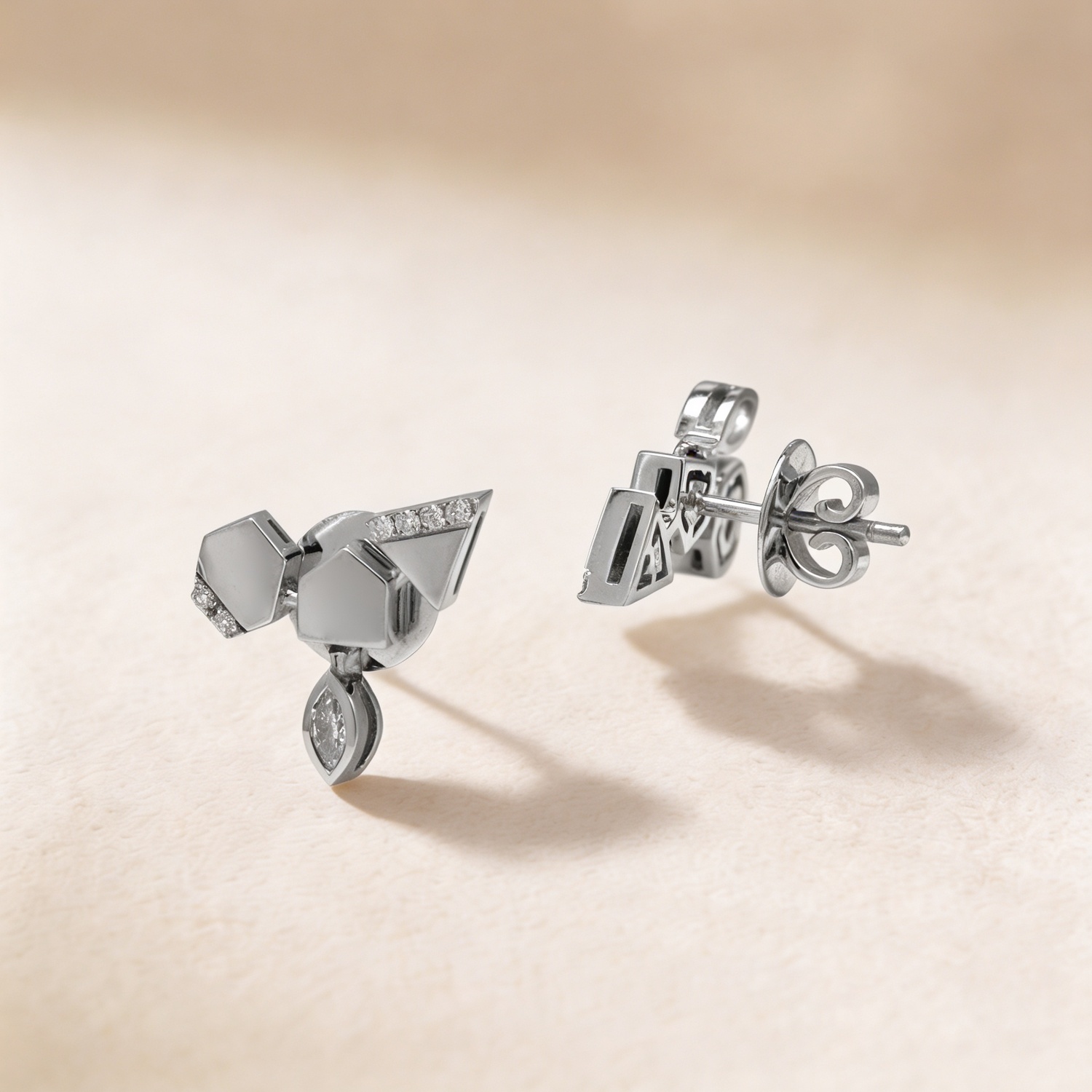 Glacial Earring In 18k White Gold Studded With Diamonds