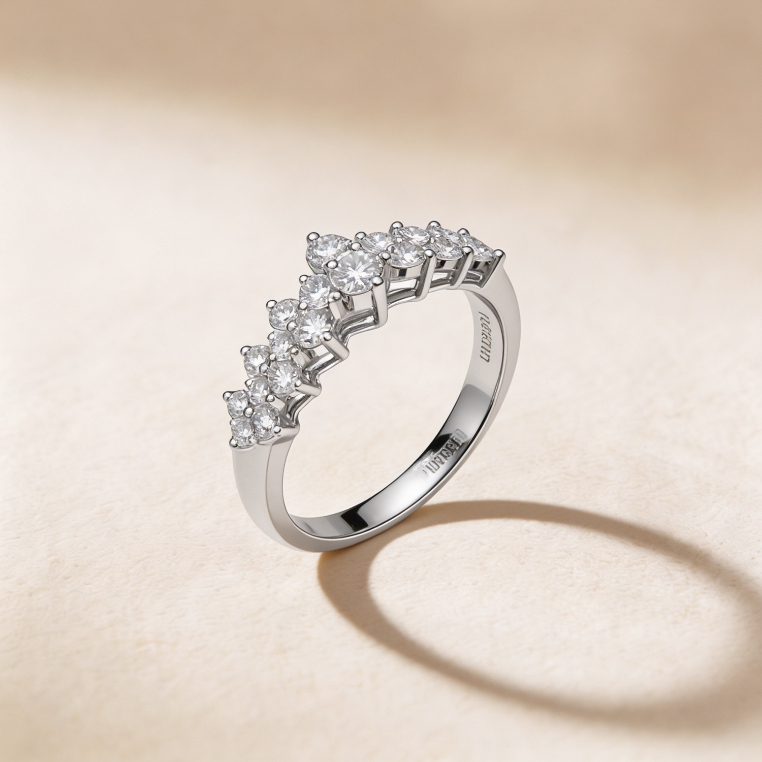 Pyramid 18k White Diamond Ring
