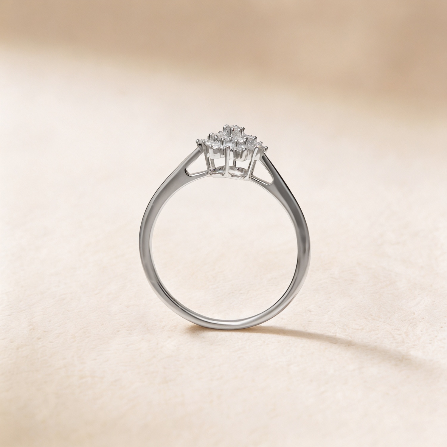 Pyramid 18k Yellow Gold Diamond Ring
