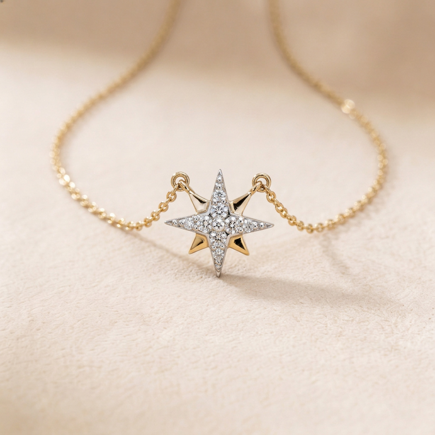 Youth North Star 18k Yellow Gold Diamond Necklace