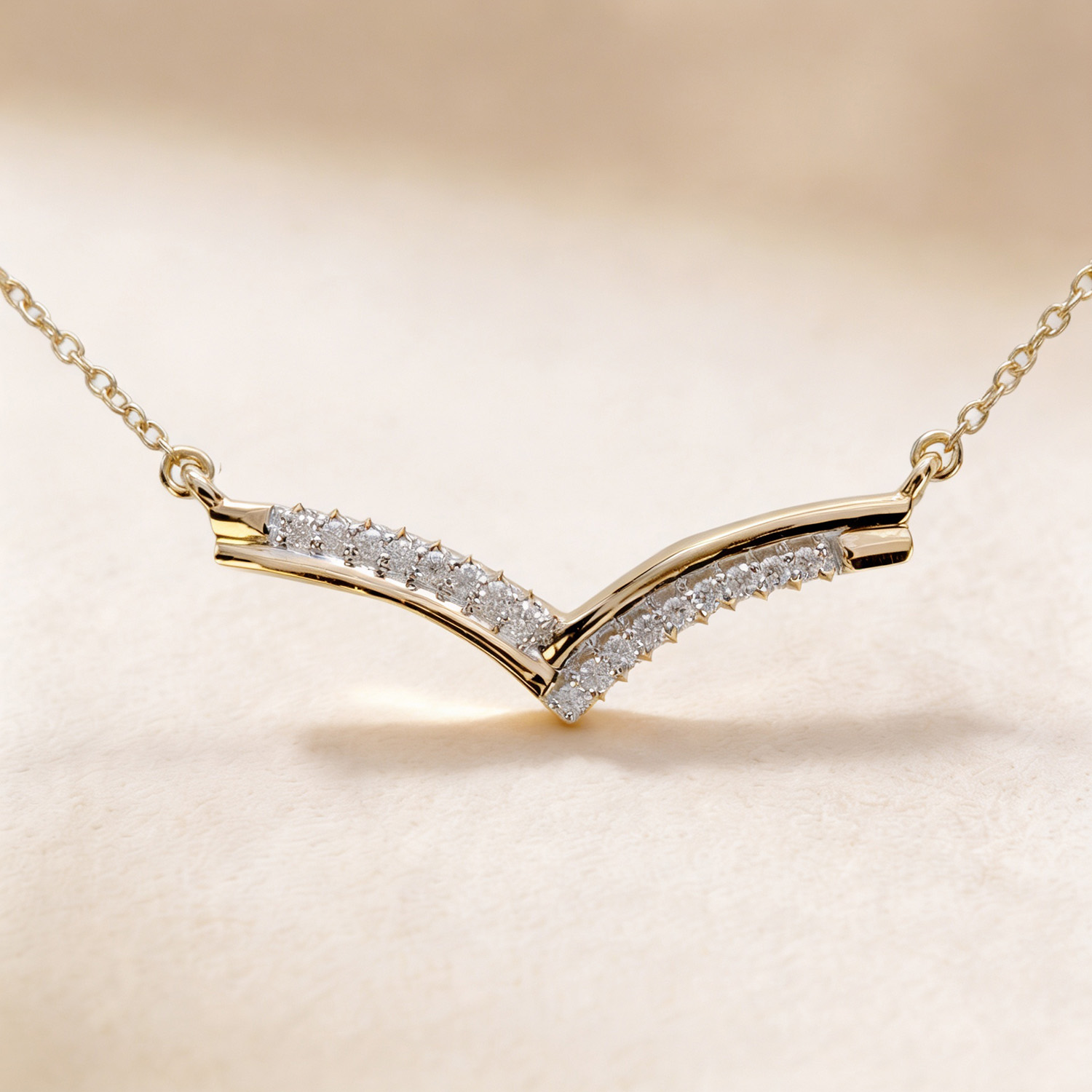 Youth Peak 18K Yellow Gold Diamond Necklace